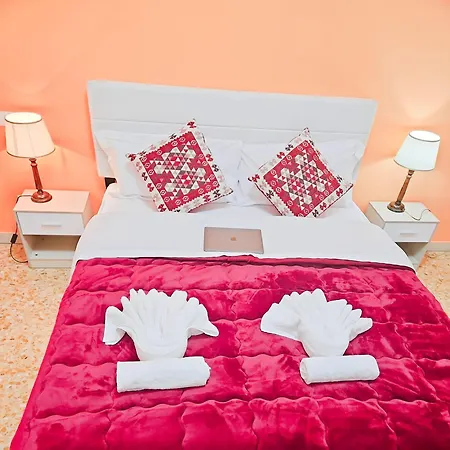 Apartment Next Palace